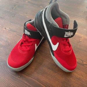 Boys Nike High Top sneaker. Brand new never worn - didn’t fit right